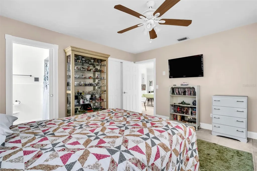 2796 Forest Parkway S Largo FL 33771