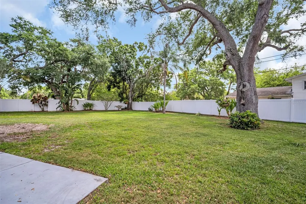 2796 Forest Parkway S Largo FL 33771
