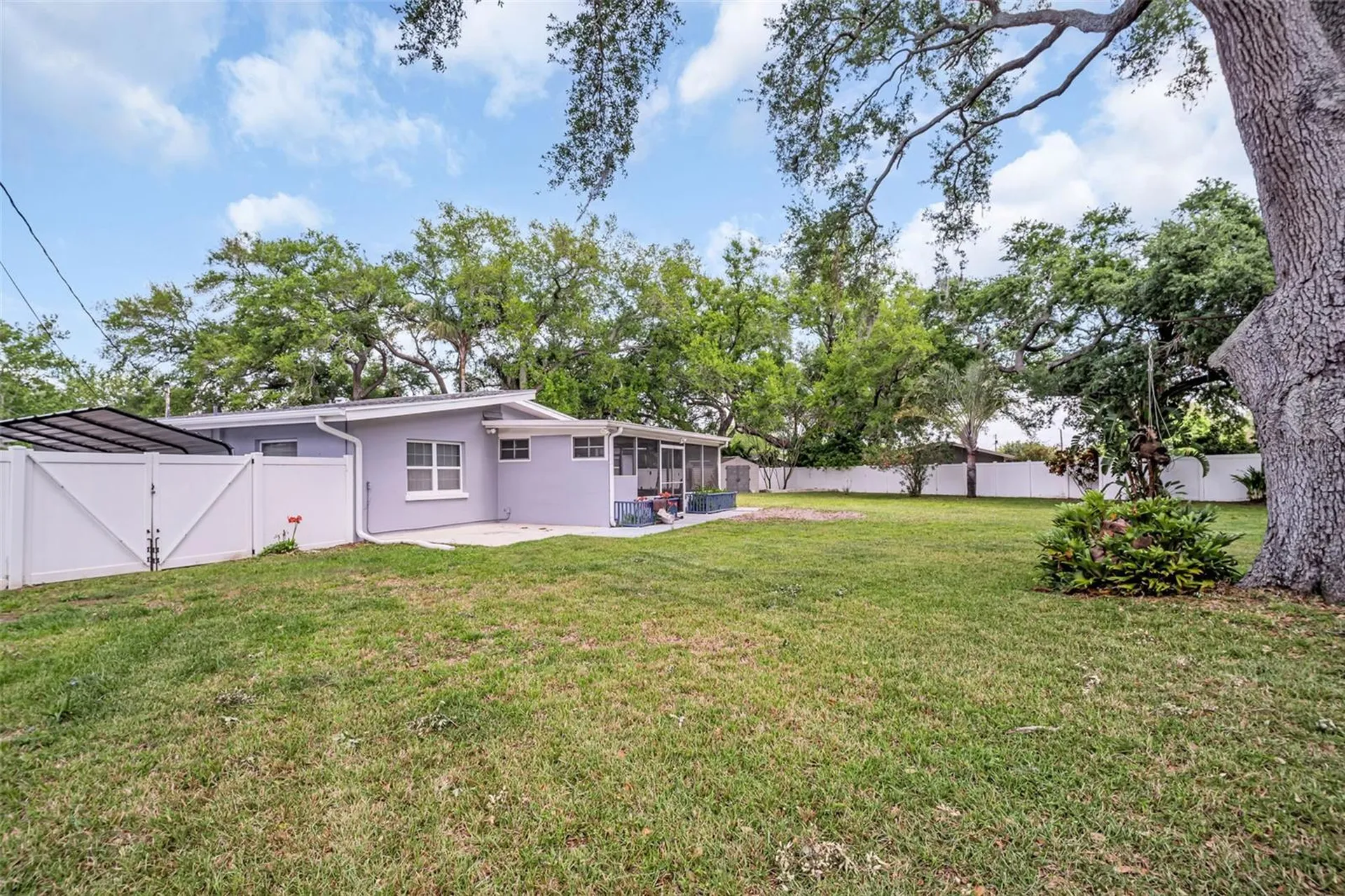 2796 Forest Parkway S Largo FL 33771