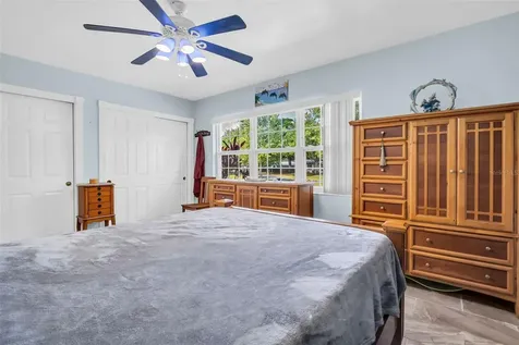 2796 Forest Parkway S Largo FL 33771