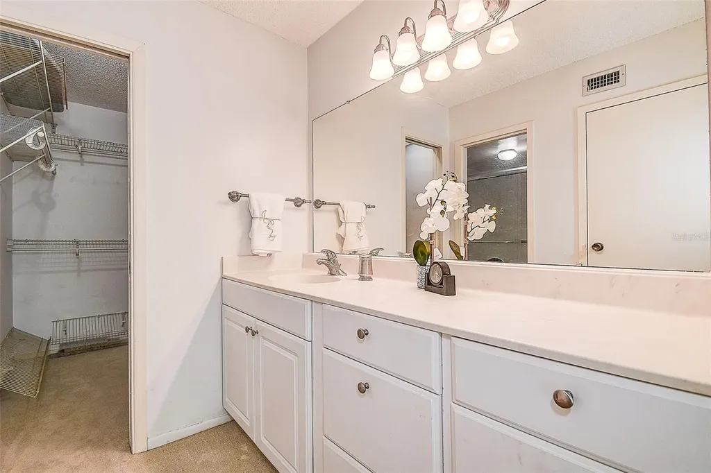 12300 Vonn Road Largo FL 33774