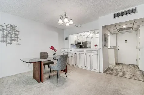 12300 Vonn Road Largo FL 33774