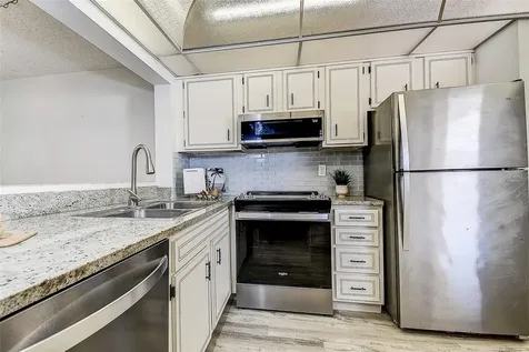 12300 Vonn Road Largo FL 33774