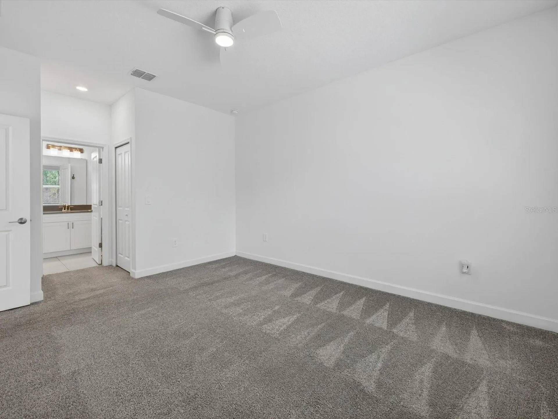 2894 Camden Way Davenport FL 33837