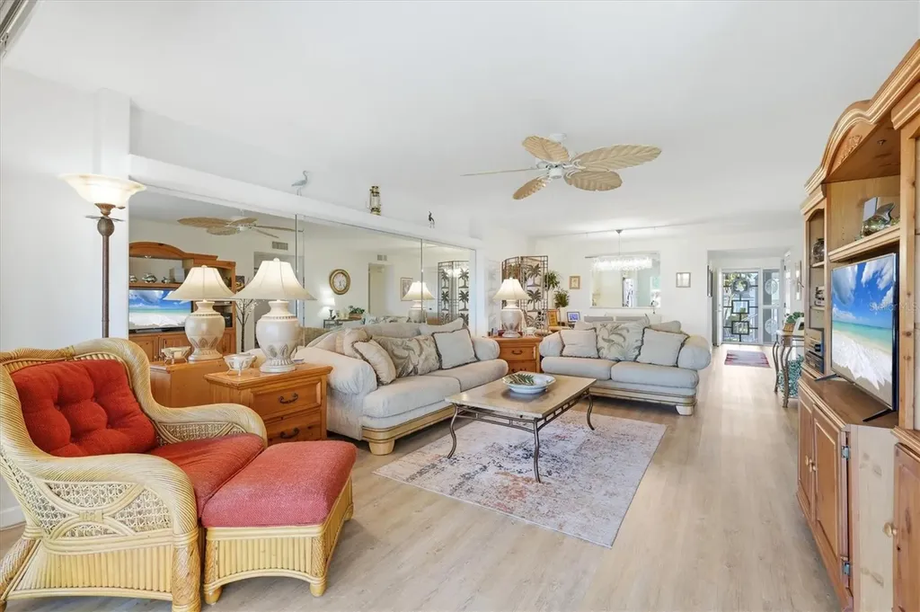 1323 Perico Point Circle Bradenton FL 34209