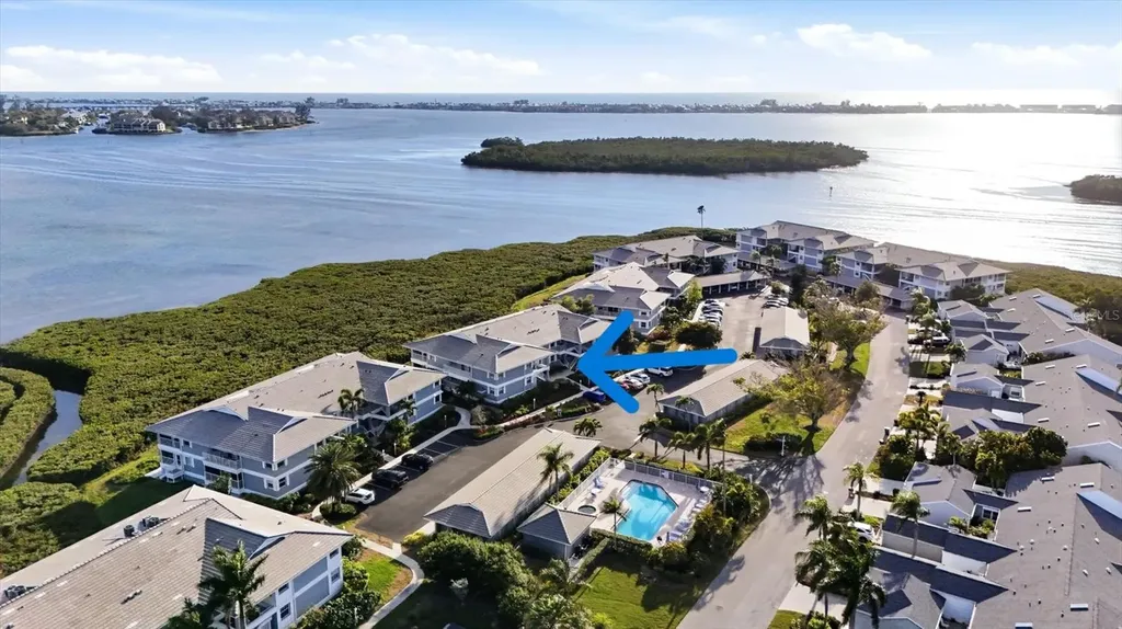 1323 Perico Point Circle Bradenton FL 34209