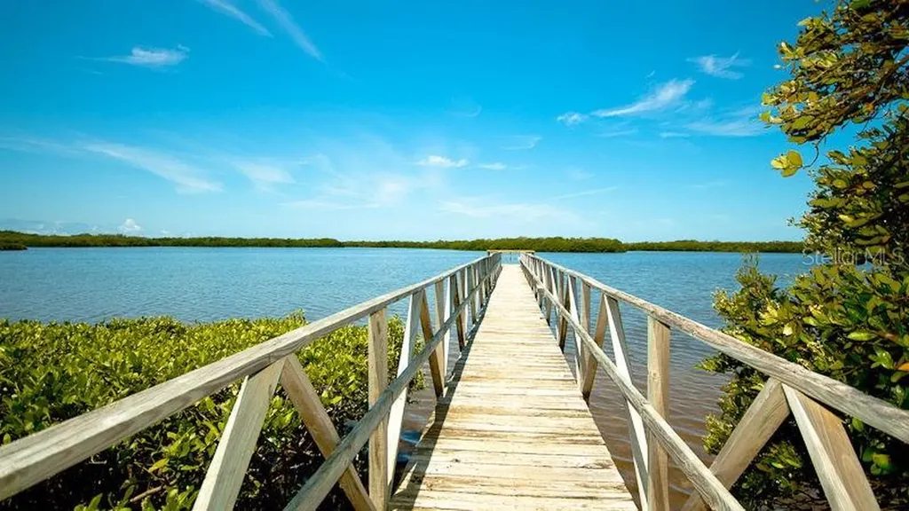1323 Perico Point Circle Bradenton FL 34209