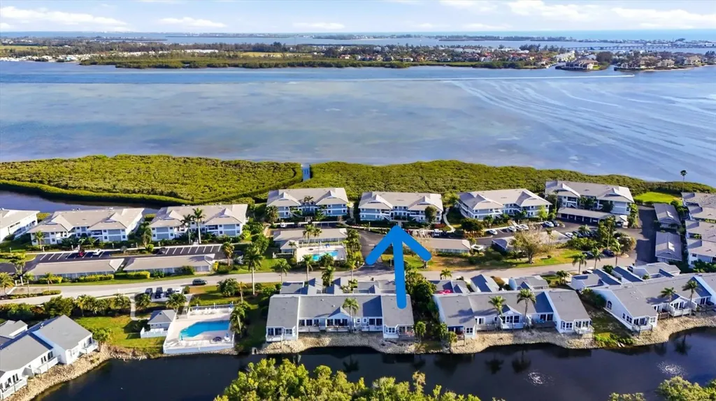 1323 Perico Point Circle Bradenton FL 34209