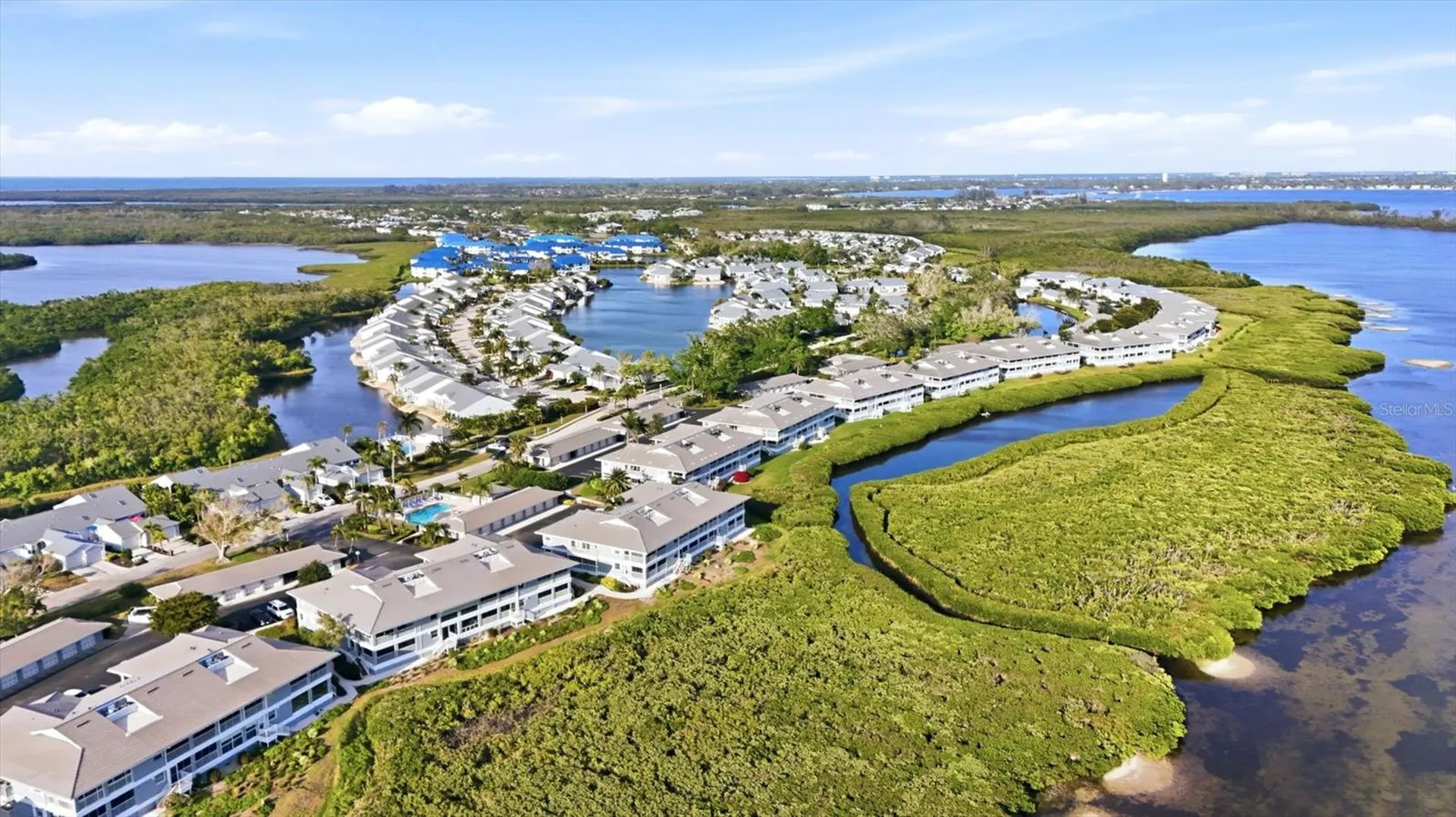 1323 Perico Point Circle Bradenton FL 34209
