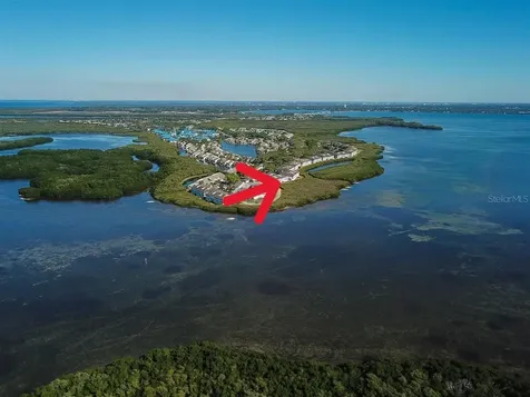 1323 Perico Point Circle Bradenton FL 34209