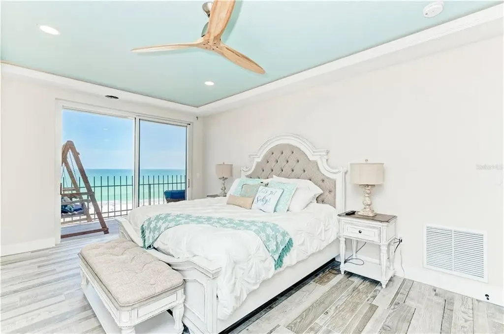 1 Benjamin Franklin Drive Sarasota FL 34236