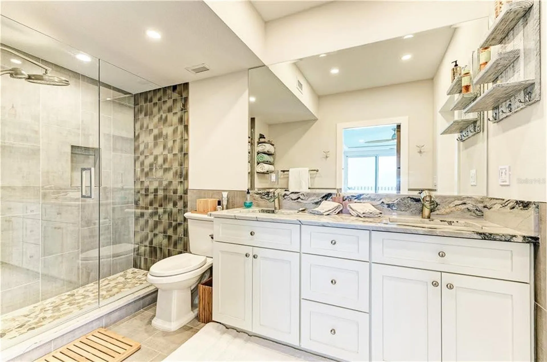1 Benjamin Franklin Drive Sarasota FL 34236