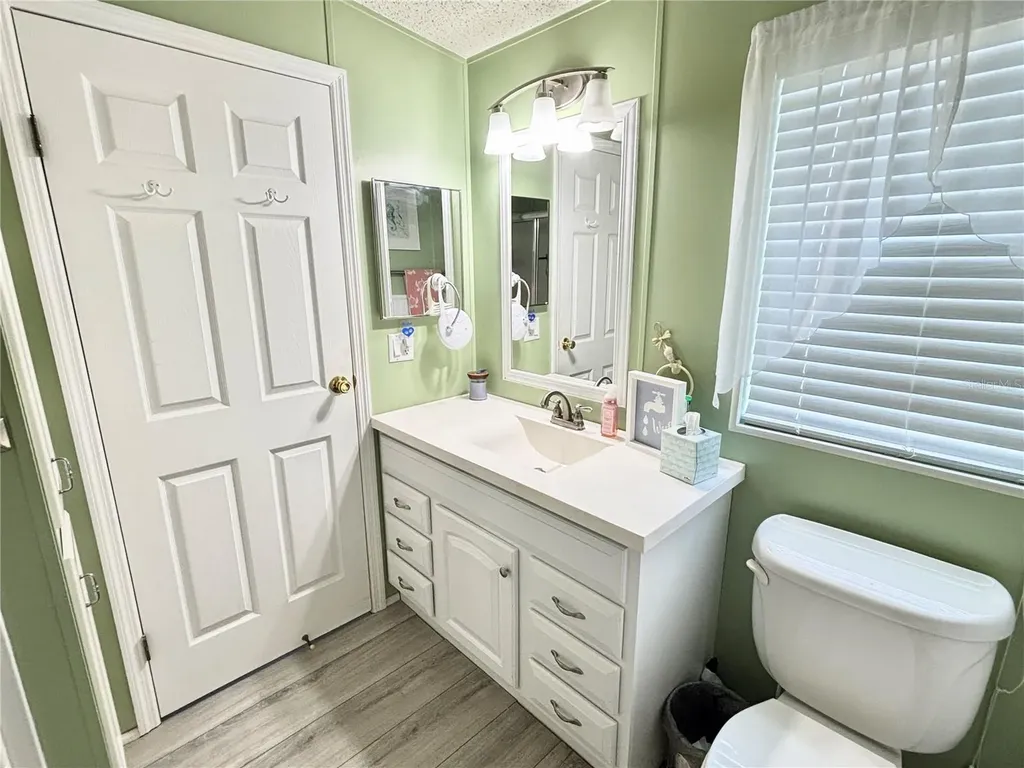 102 Americana Court NE St Petersburg FL 33702