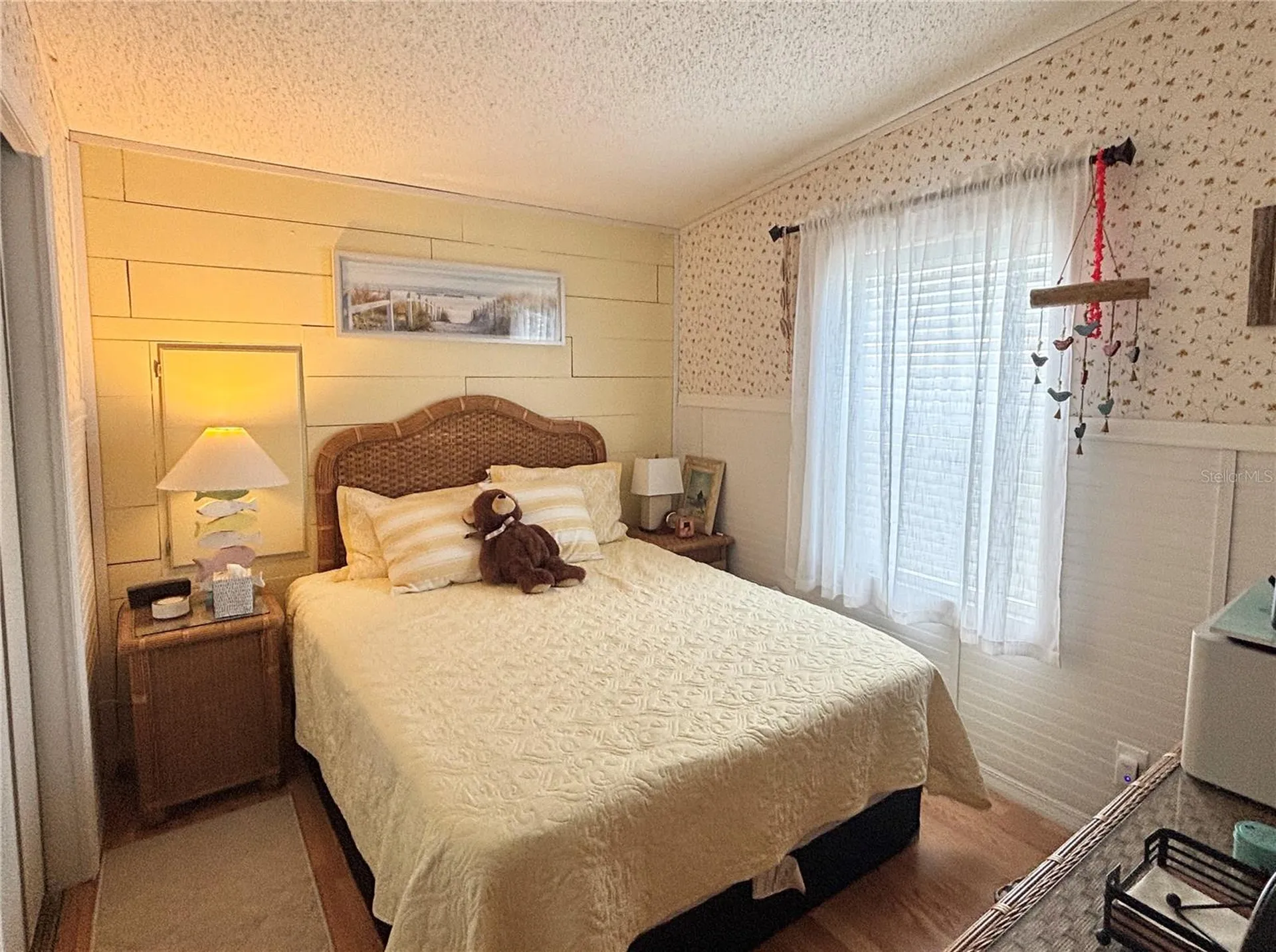 102 Americana Court NE St Petersburg FL 33702