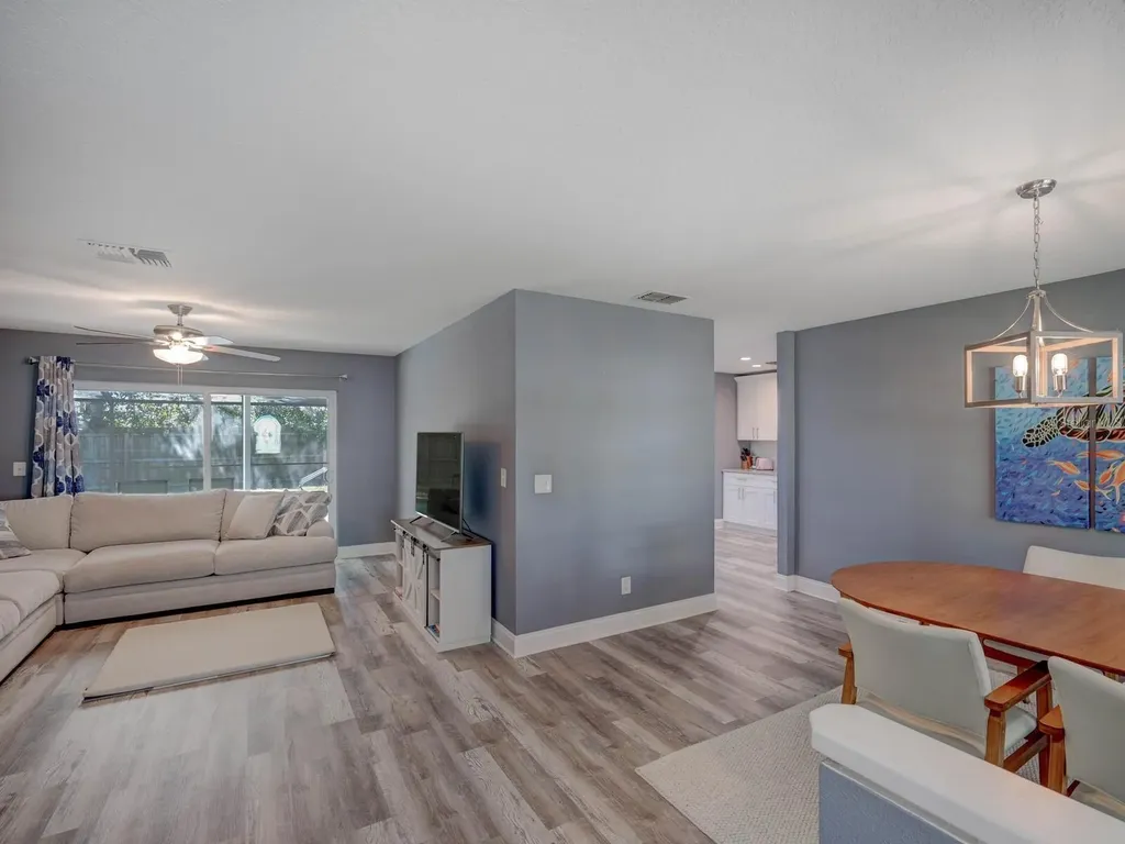 2988 Pinewood Run Palm Harbor FL 34684
