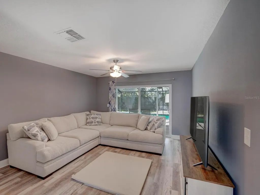 2988 Pinewood Run Palm Harbor FL 34684