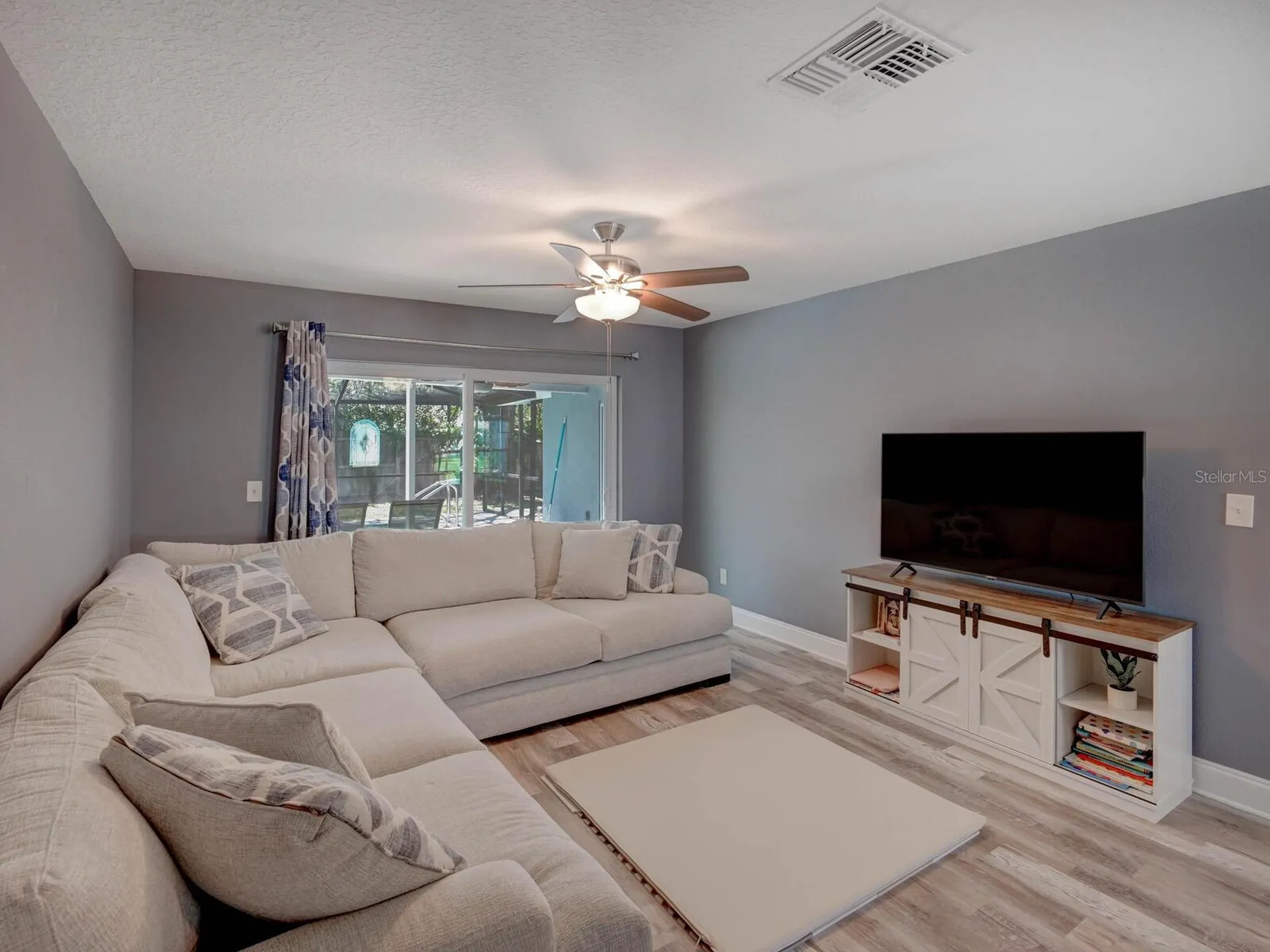 2988 Pinewood Run Palm Harbor FL 34684