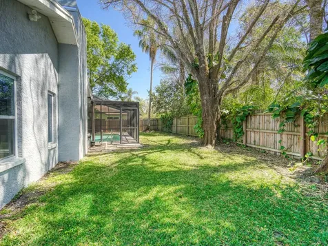 2988 Pinewood Run Palm Harbor FL 34684