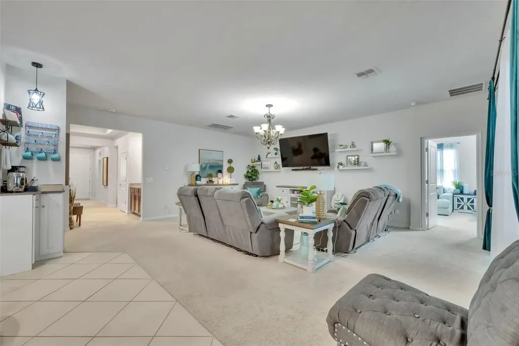 2119 White Dahlia Drive Apopka FL 32712