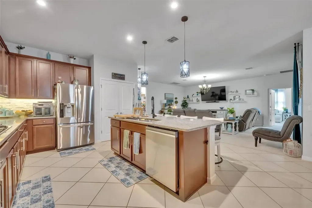 2119 White Dahlia Drive Apopka FL 32712