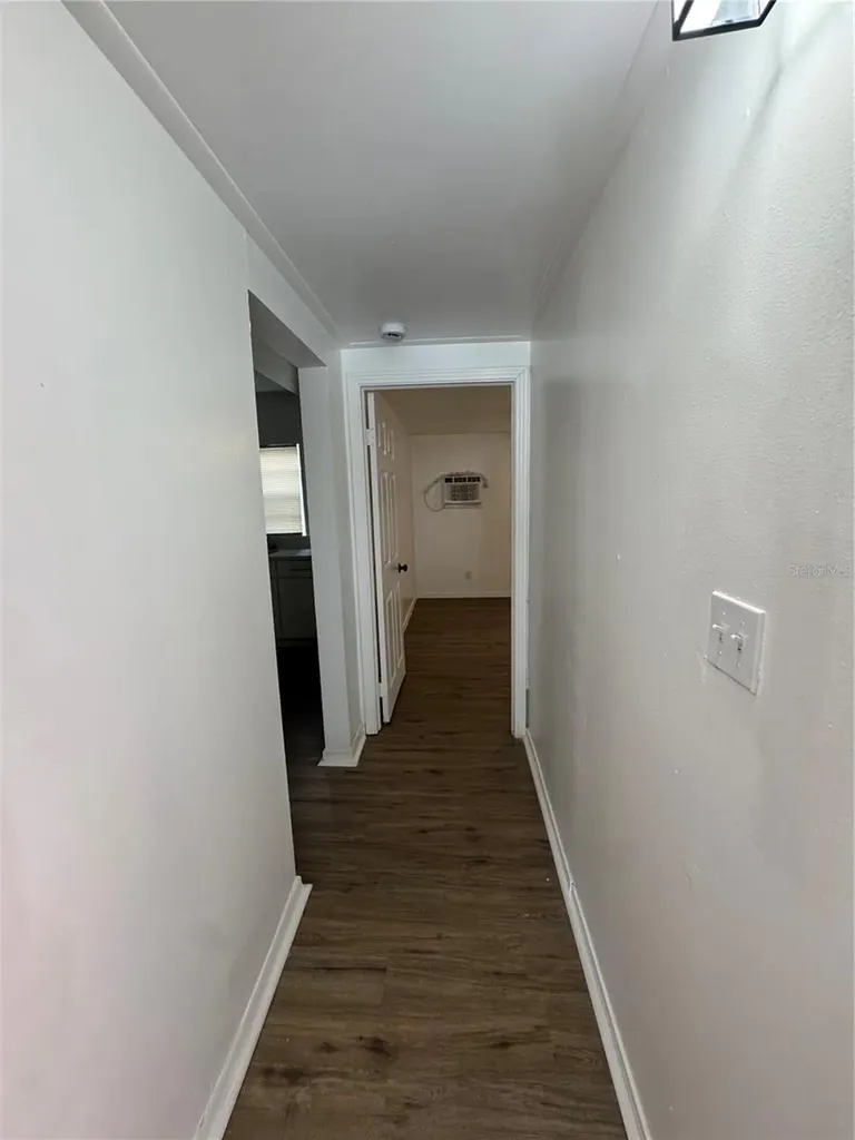 2016 E Clifton Street Tampa FL 33610