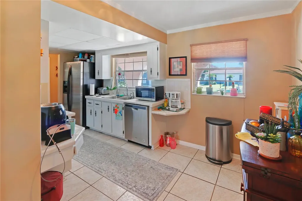 412 Majorca Avenue Altamonte Springs FL 32714