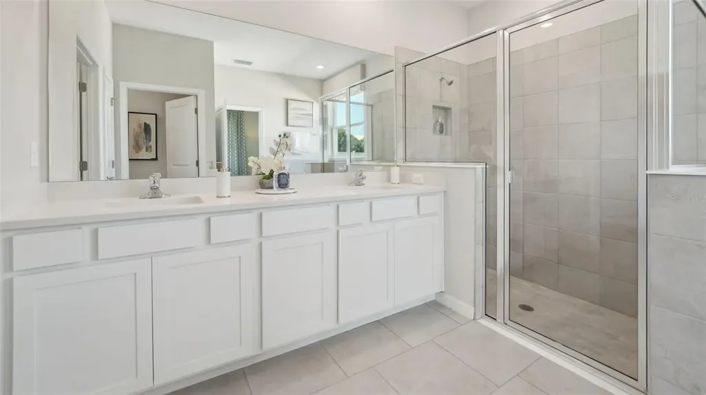 2058 Stratten Drive Zephyrhills FL 33541
