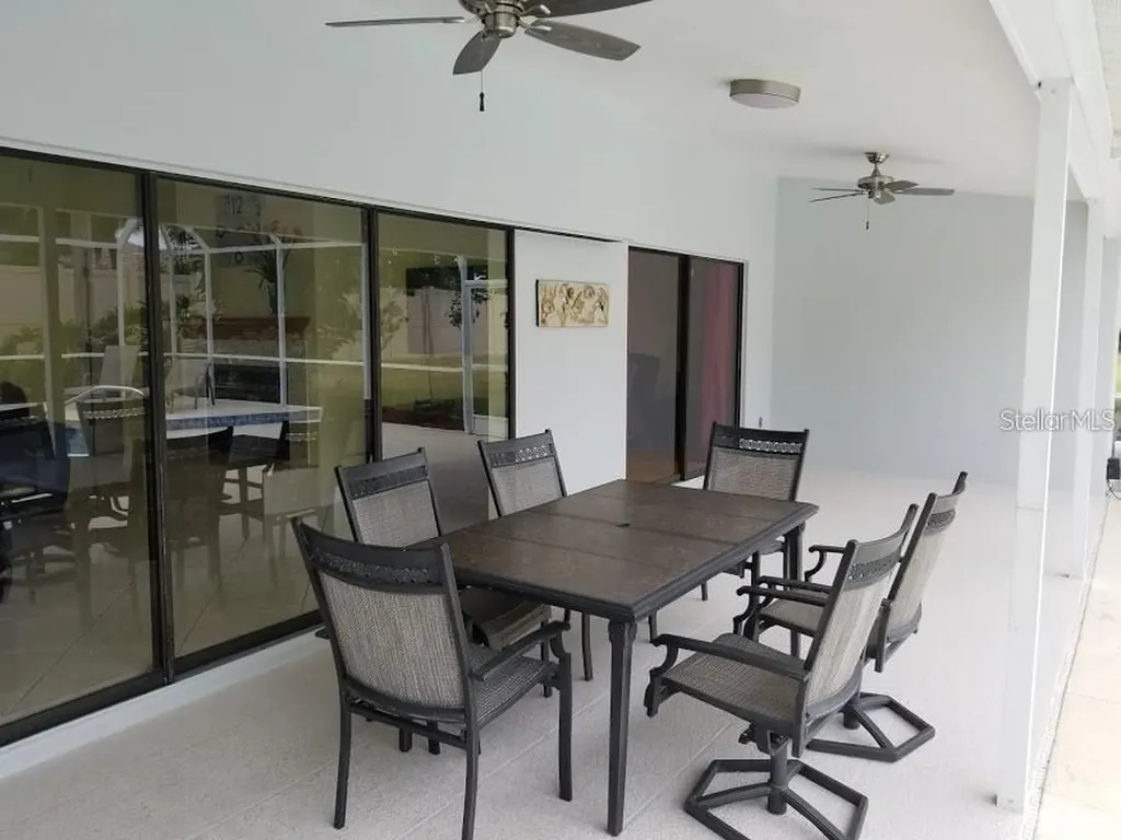 3857 Kingston Boulevard Sarasota FL 34238
