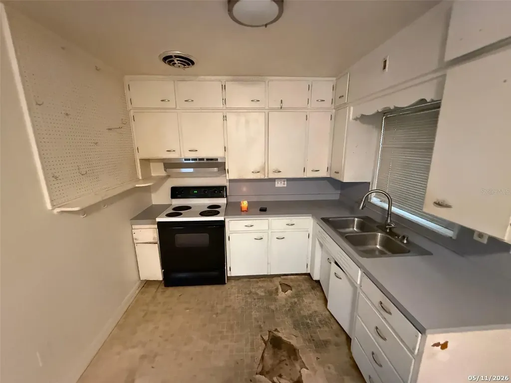 2715 Dixie Road Lakeland FL 33801