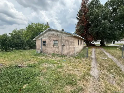 2715 Dixie Road Lakeland FL 33801