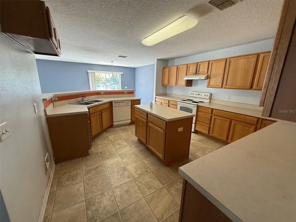 708 Brenton Leaf Drive Ruskin FL 33570