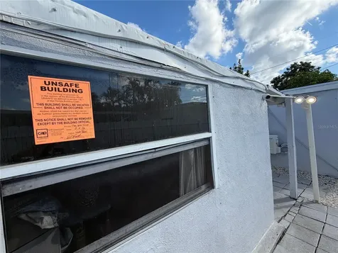 126 Miami Gardens Road West Park FL 33023