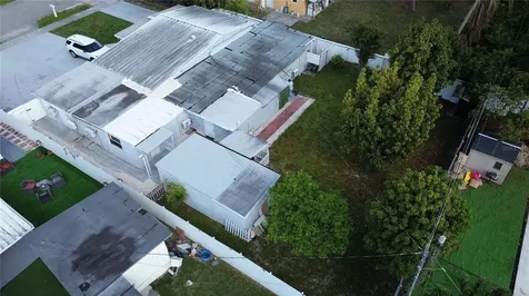 126 Miami Gardens Road West Park FL 33023
