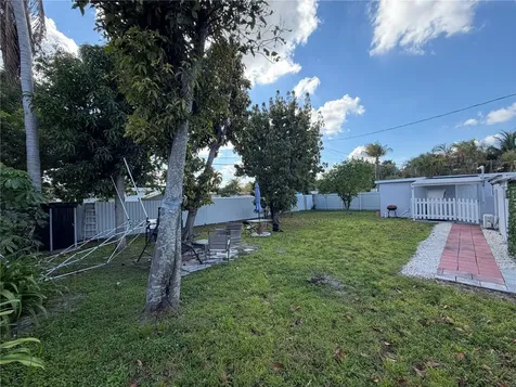 126 Miami Gardens Road West Park FL 33023