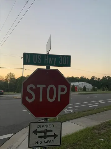 18111 N Us Highway 301 Citra FL 32113