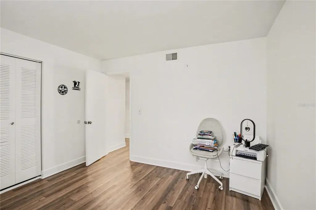 9802 Lombard Court Tampa FL 33618