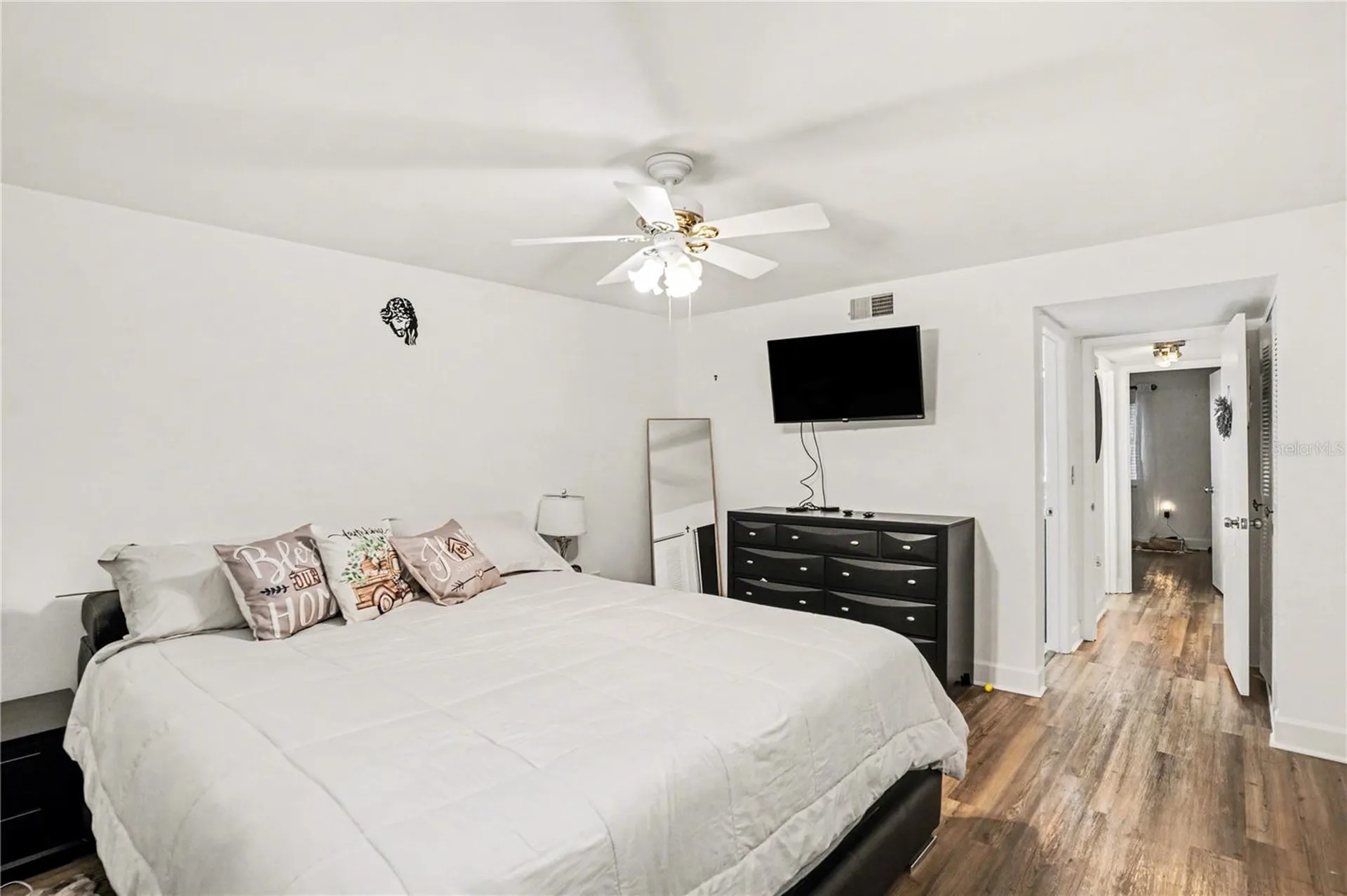 9802 Lombard Court Tampa FL 33618