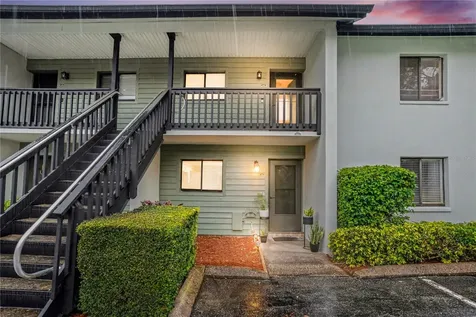 9802 Lombard Court Tampa FL 33618