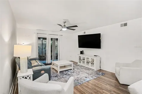 9802 Lombard Court Tampa FL 33618