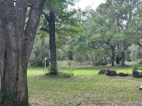 12501 SW Highway 200 Dunnellon FL 34432