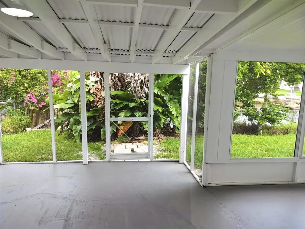 9901/9903 Grace Drive Port Richey FL 34668