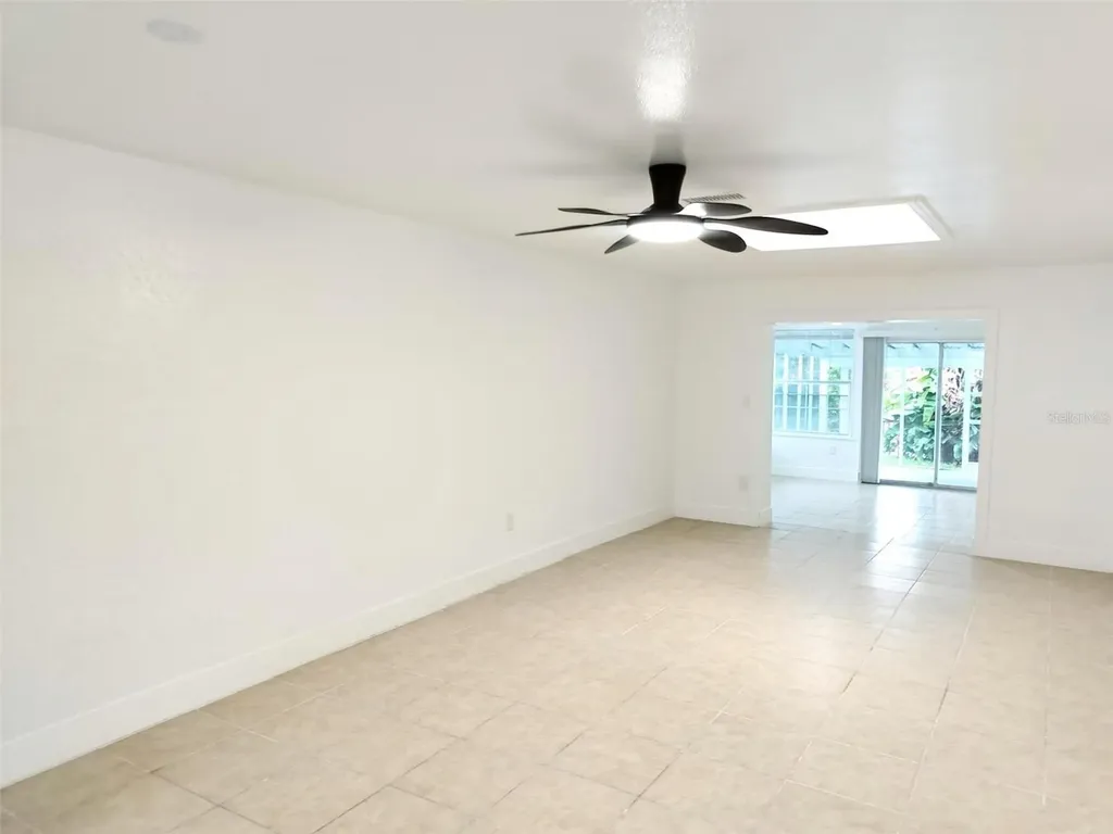 9901/9903 Grace Drive Port Richey FL 34668