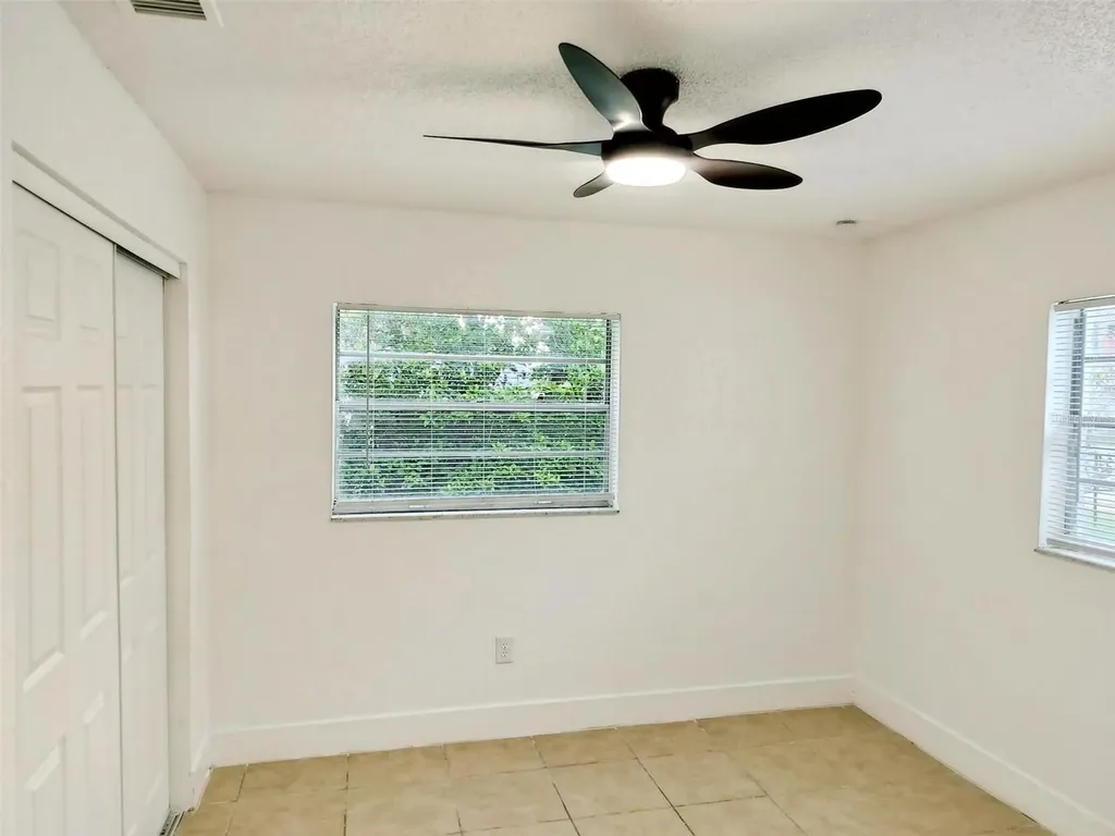 9901/9903 Grace Drive Port Richey FL 34668