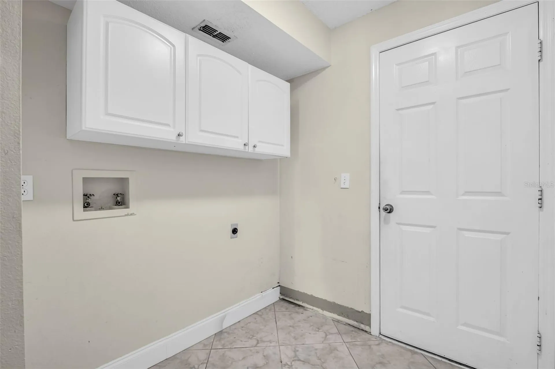 301 Tavernier Drive Oldsmar FL 34677