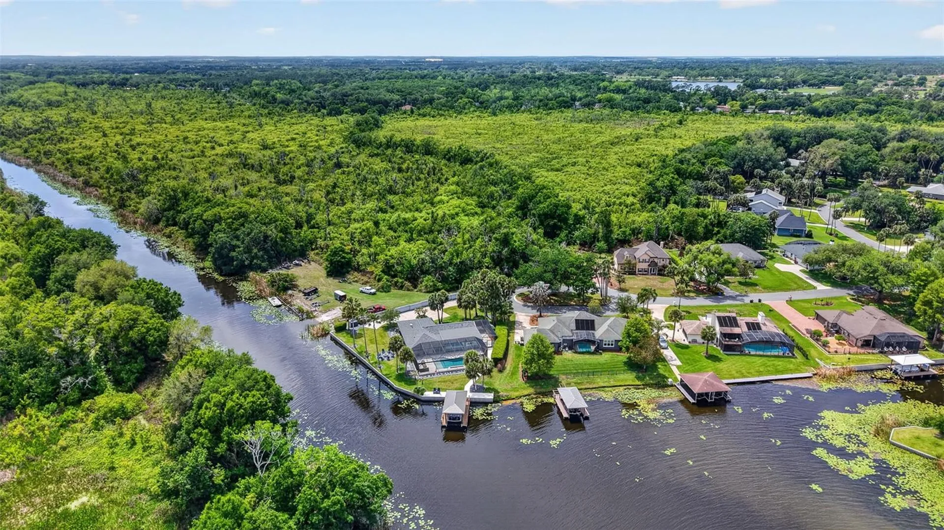 28828 Beauclaire Drive Tavares FL 32778