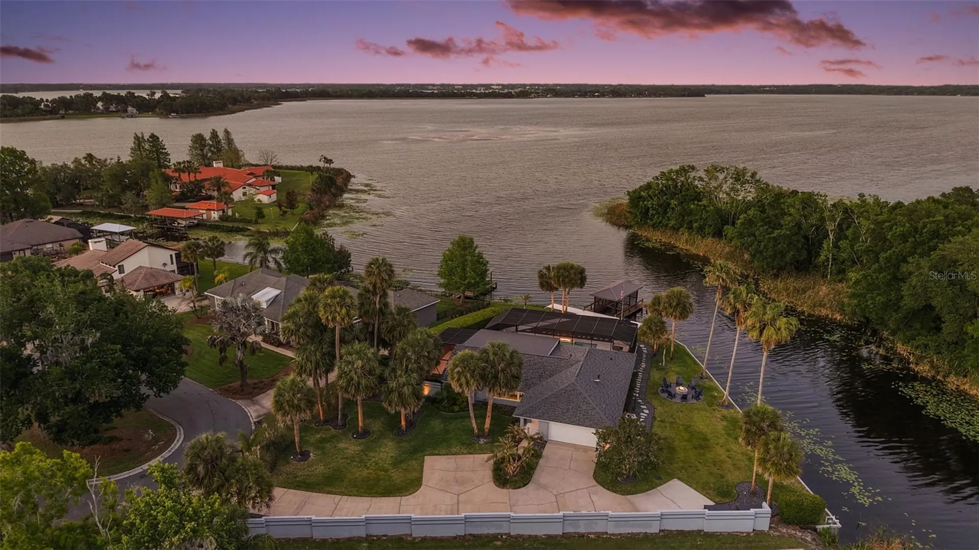 28828 Beauclaire Drive Tavares FL 32778