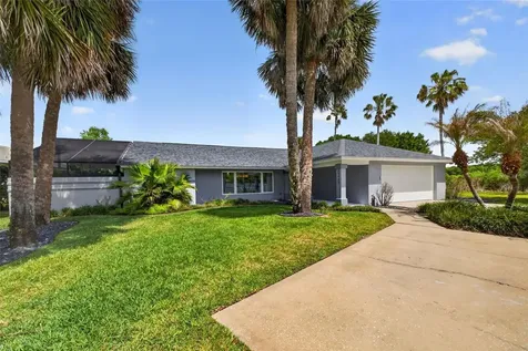 28828 Beauclaire Drive Tavares FL 32778