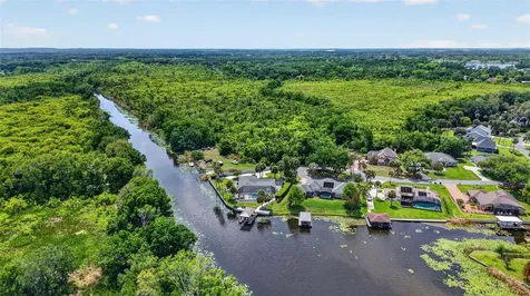 28828 Beauclaire Drive Tavares FL 32778