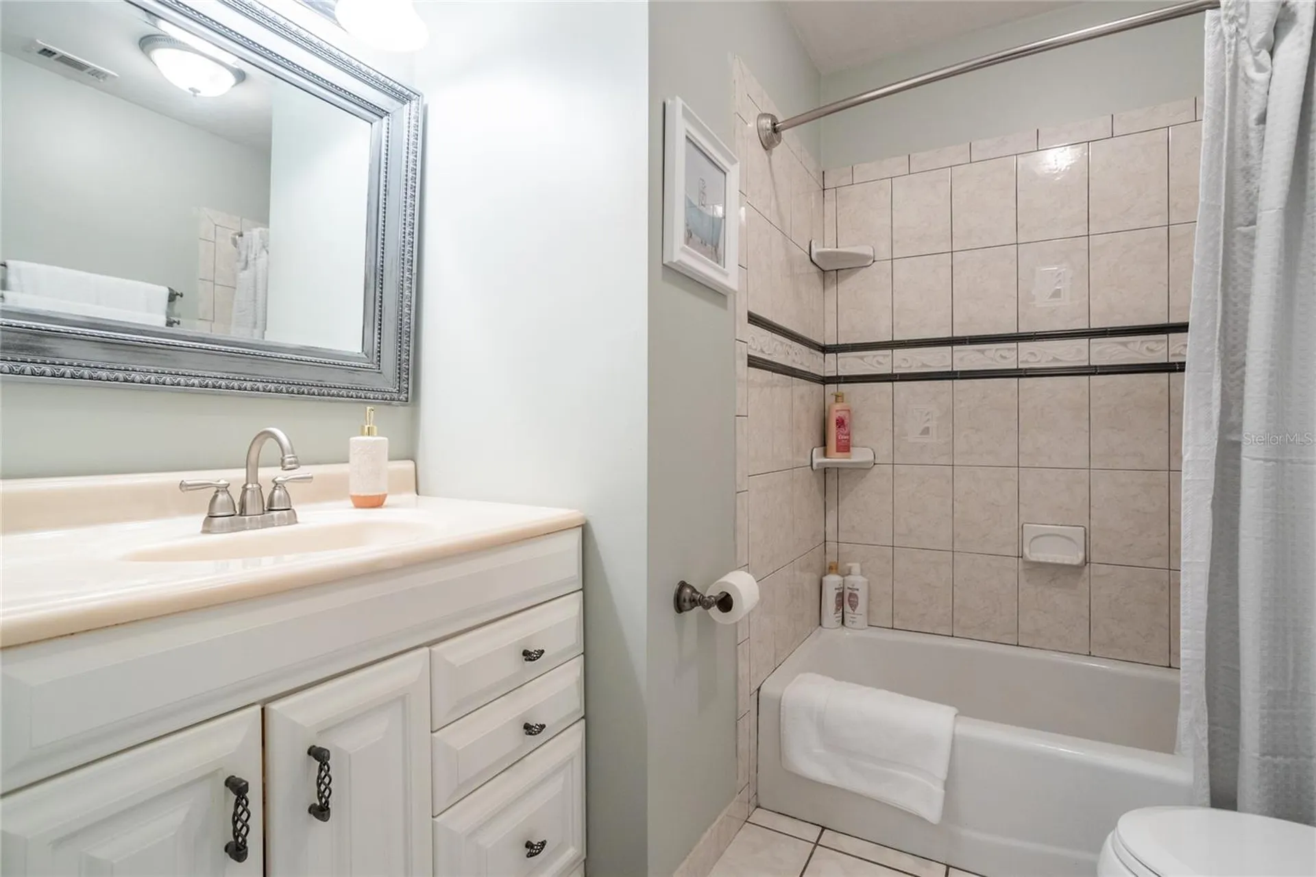 8432 SW 46 Road Gainesville FL 32608