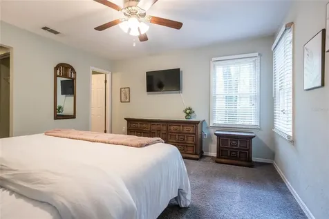 8432 SW 46 Road Gainesville FL 32608